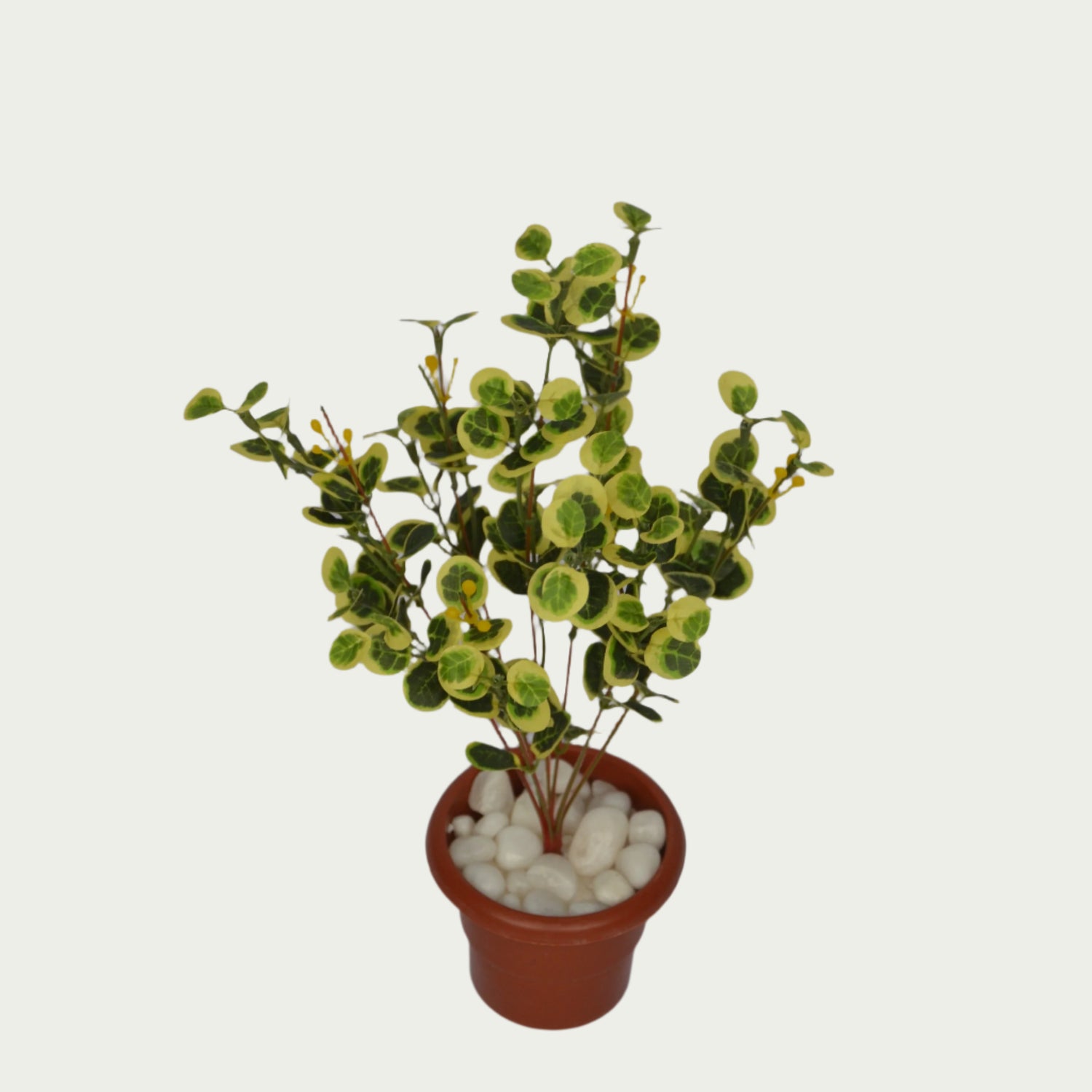 Zoomed-in look at the 1 Ft Geranium Bush Realistic Nature-Inspired Shrub – Vibrant Decorative Plant for Home or Office – Shop Luxiplant, showcasing detailed craftsmanship.