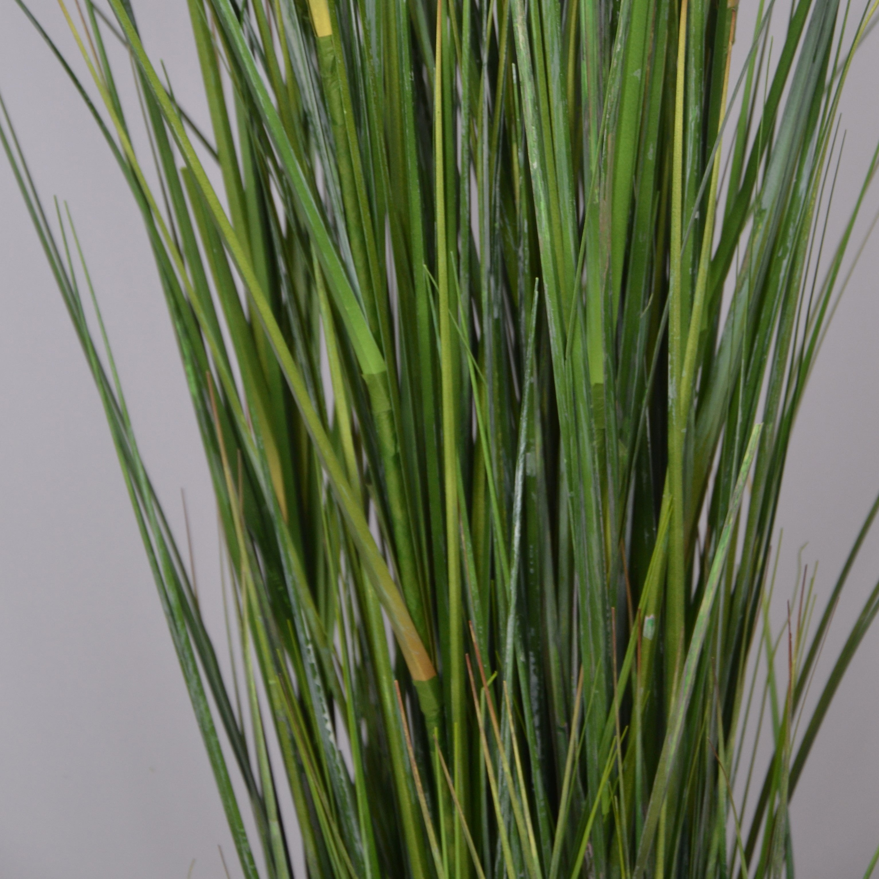 5 Ft Artificial Grass Plant – Tall Faux Greenery with Natural-Looking Blades for Indoor Home, Office & Modern Décor