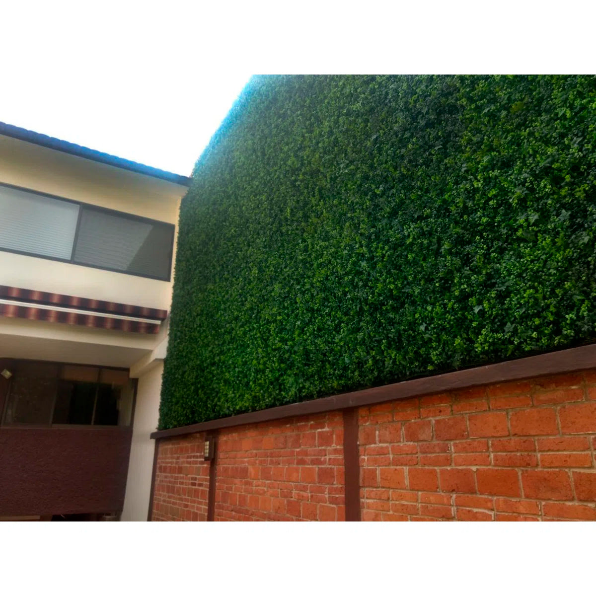 Artificial Boston Fern &amp; Yucca Grass Greenery Wall Panel – Hedge Mat Backdrop &amp; Privacy Screen for Indoor/Outdoor Decor
