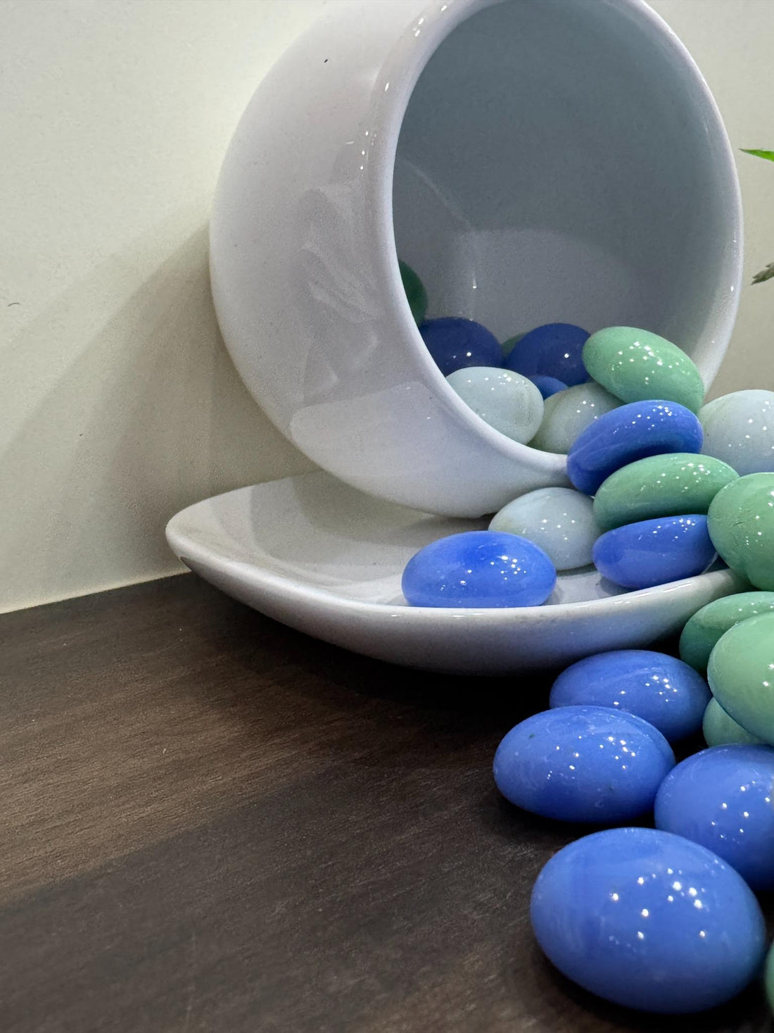 Multi-Color Ceramic Glass Pebbles – Glossy Decorative Stones for Aquarium, Garden, Vases &amp; Home Decor