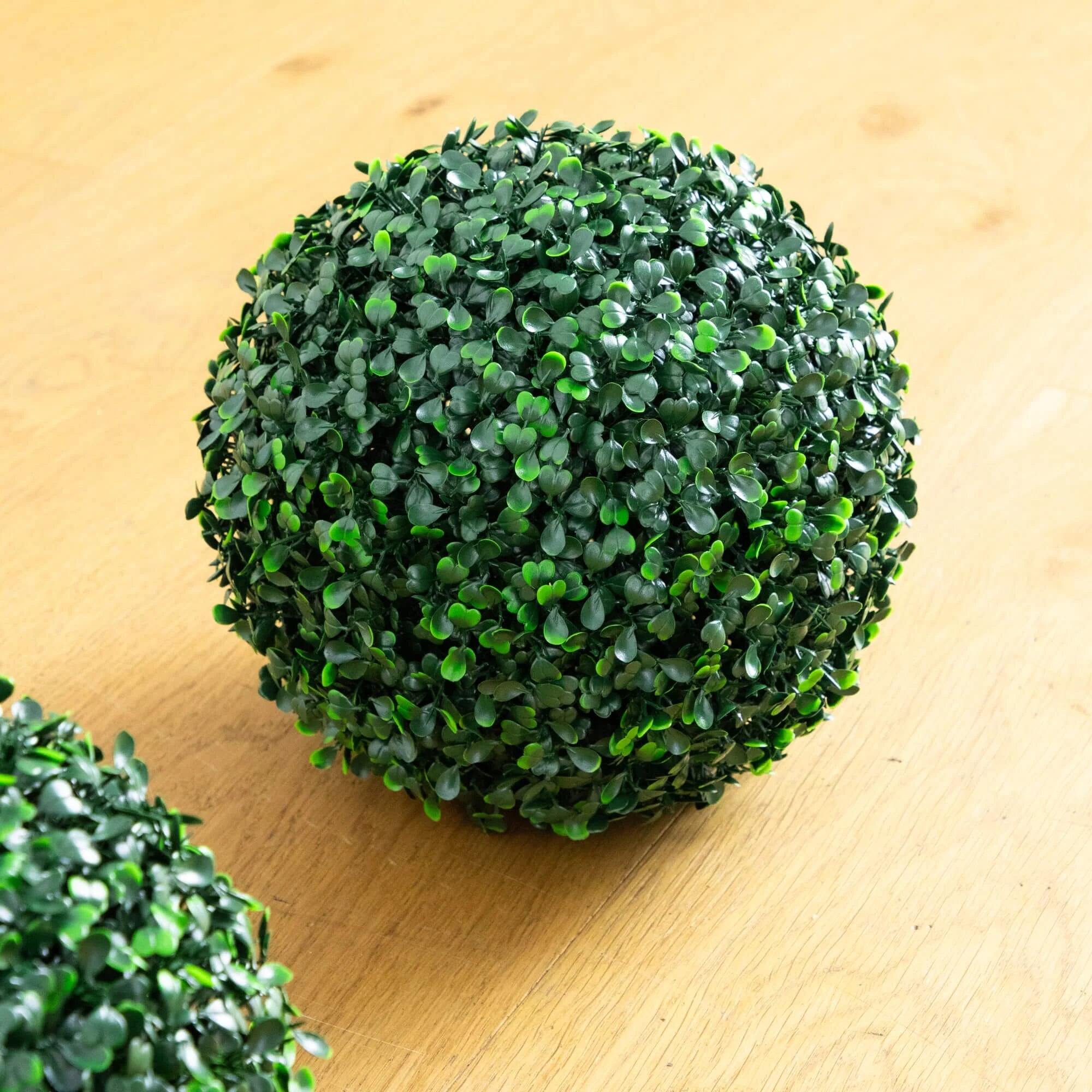 8&quot; UV Resistant Artificial Boxwood Ball (Set of 4) – Decorative Faux Topiary Spheres for Indoor &amp; Outdoor Landscaping